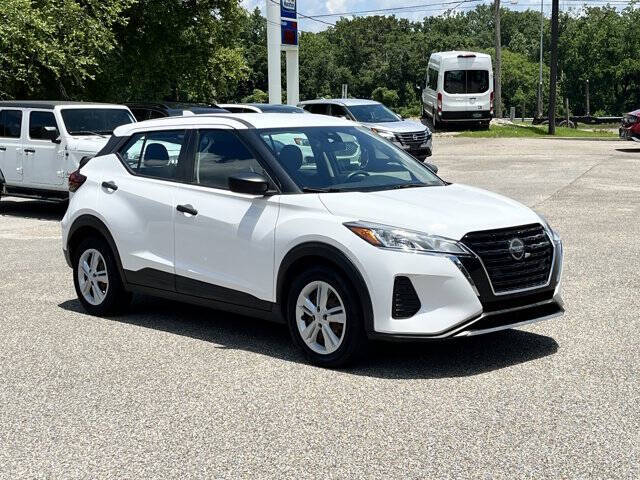 2021 Nissan Kicks S