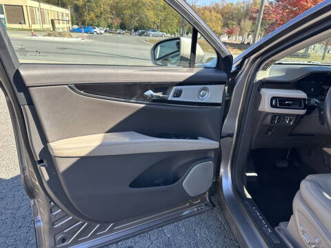 2021 Lincoln Nautilus Reserve