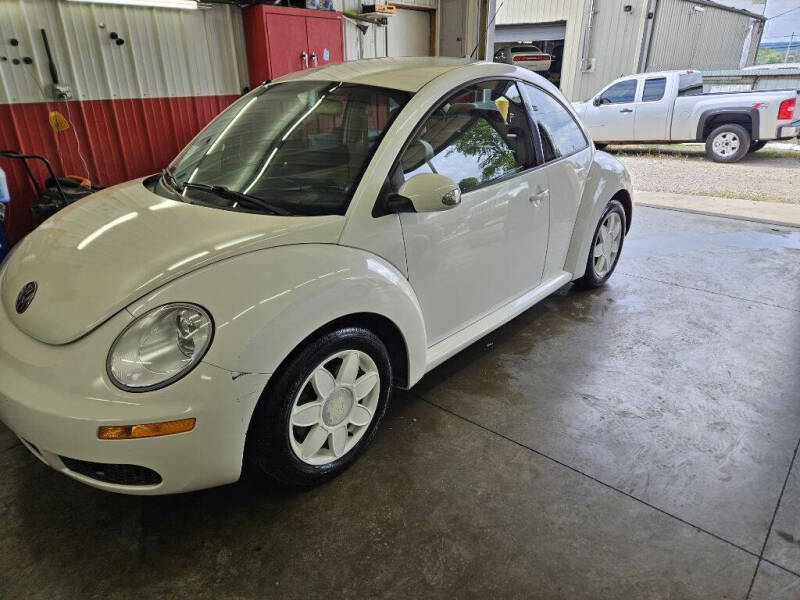 2010 Volkswagen New Beetle