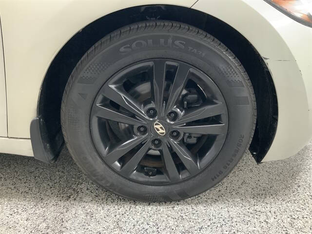 2018 Hyundai Elantra