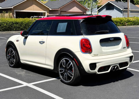 2017 MINI Hardtop 2 Door John Cooper Works
