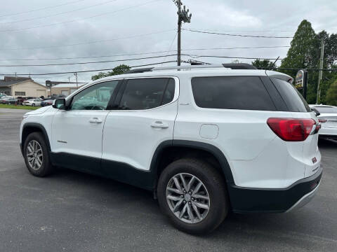 2017 GMC Acadia SLE-2