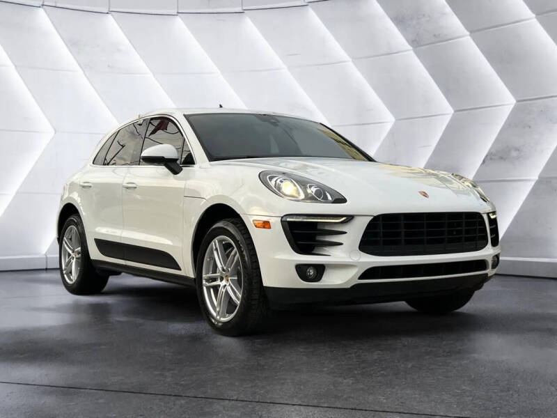2018 Porsche Macan S