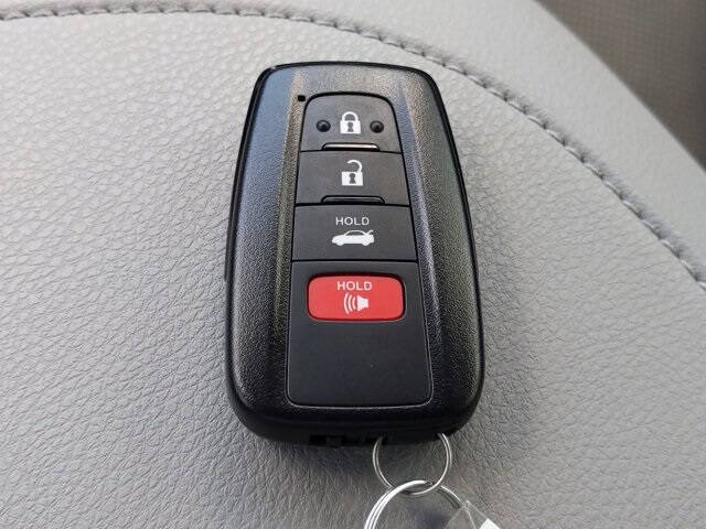 2020 Toyota Camry XLE