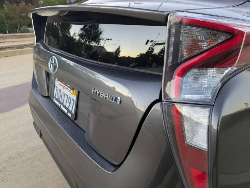 2016 Toyota Prius