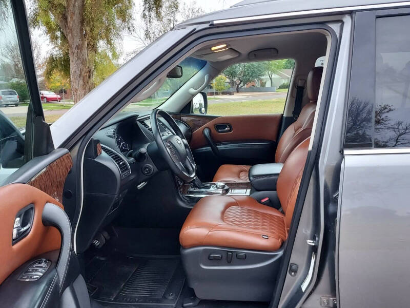 2017 Nissan Armada SV