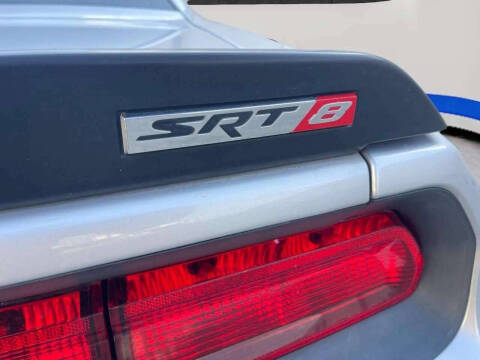 2008 Dodge Challenger SRT8