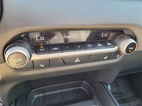 2024 Mazda CX-50 2.5 S Preferred