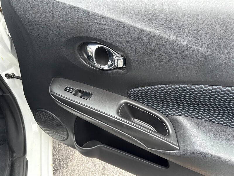 2015 Nissan Versa Note SV