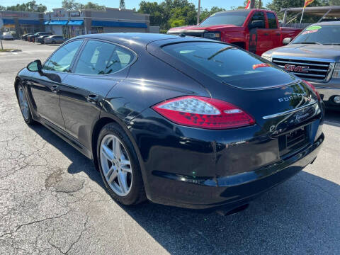 2011 Porsche Panamera