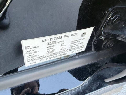 2023 Tesla Model S Plaid