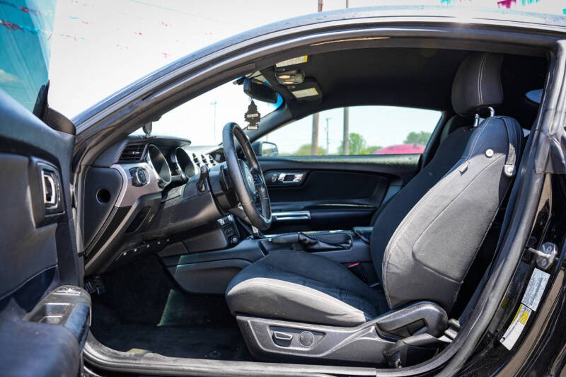 2017 Ford Mustang EcoBoost