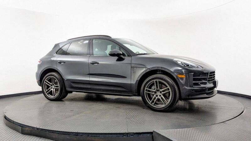 2020 Porsche Macan S