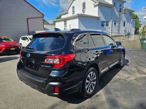 2019 Subaru Outback 2.5i Touring