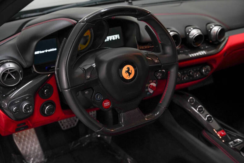 2016 Ferrari F12berlinetta