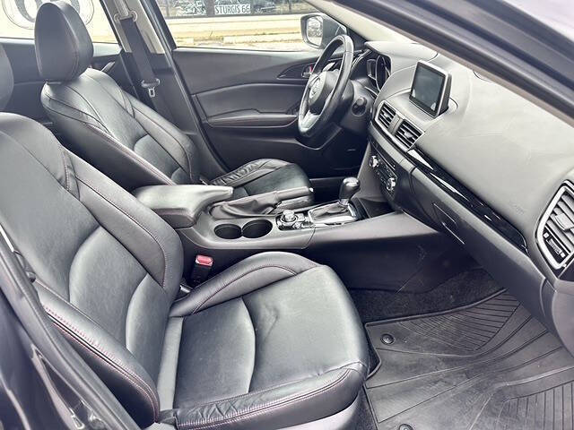 2016 Mazda MAZDA3 i Grand Touring