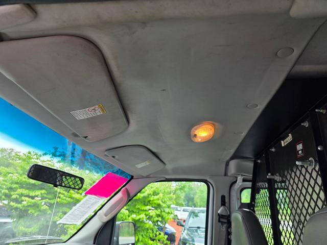 2005 Ford E-Series E-350 SD