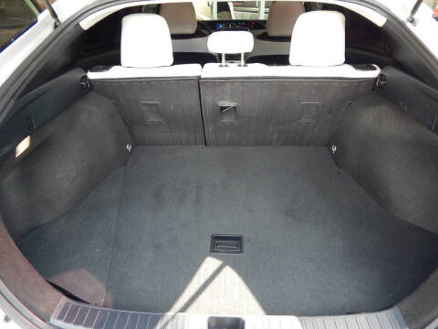 2017 Toyota Prius Two