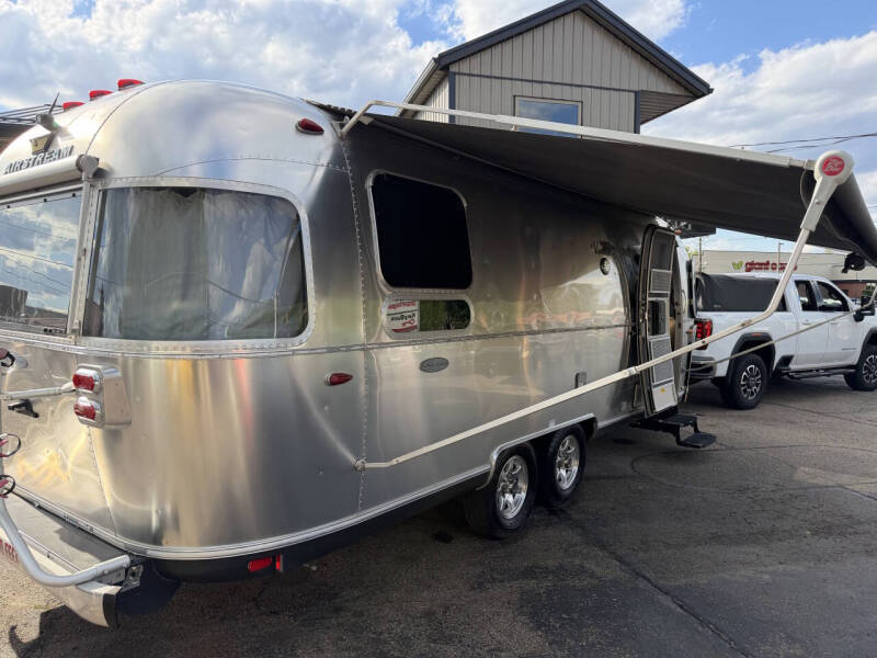 2016 Airstream 25FB