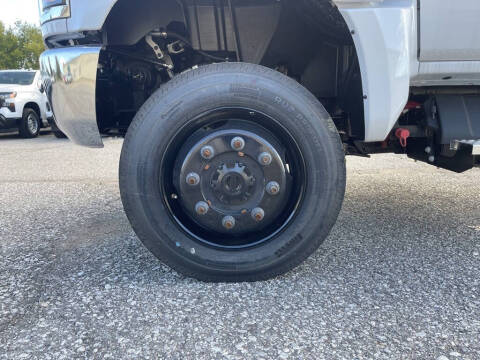 2024 Chevrolet Silverado 5500HD