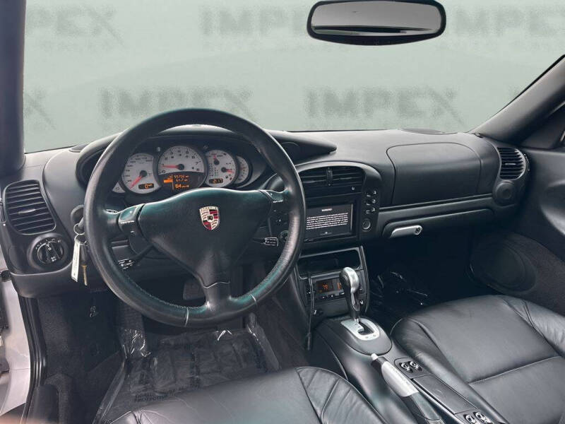 2004 Porsche 911 Carrera