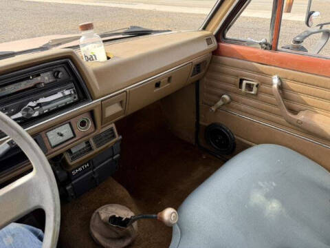 1982 Mazda B2200