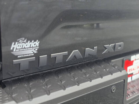 2018 Nissan Titan XD SL
