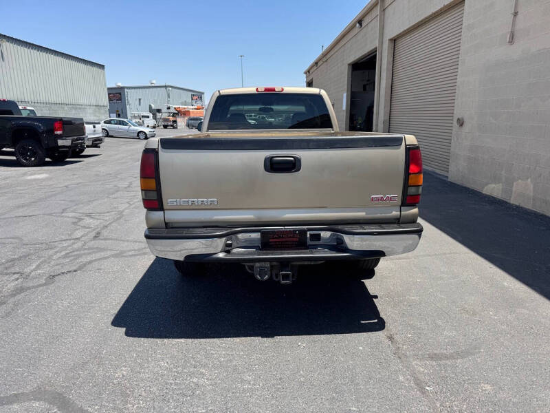 2004 GMC Sierra 1500 SLE