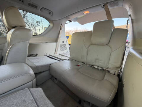2015 Infiniti QX80