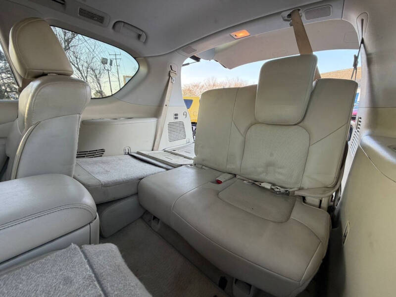 2015 Infiniti QX80