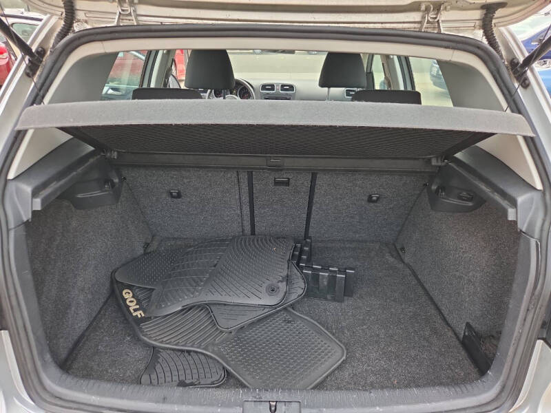 2012 Volkswagen Golf 2.5L PZEV