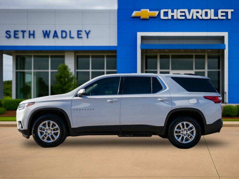 2020 Chevrolet Traverse LT Cloth