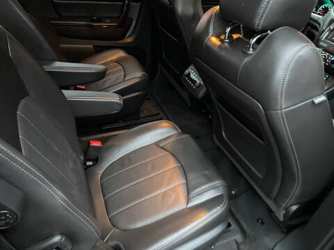 2017 Chevrolet Traverse Premier