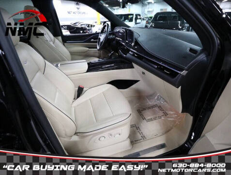 2023 Cadillac Escalade Premium Luxury