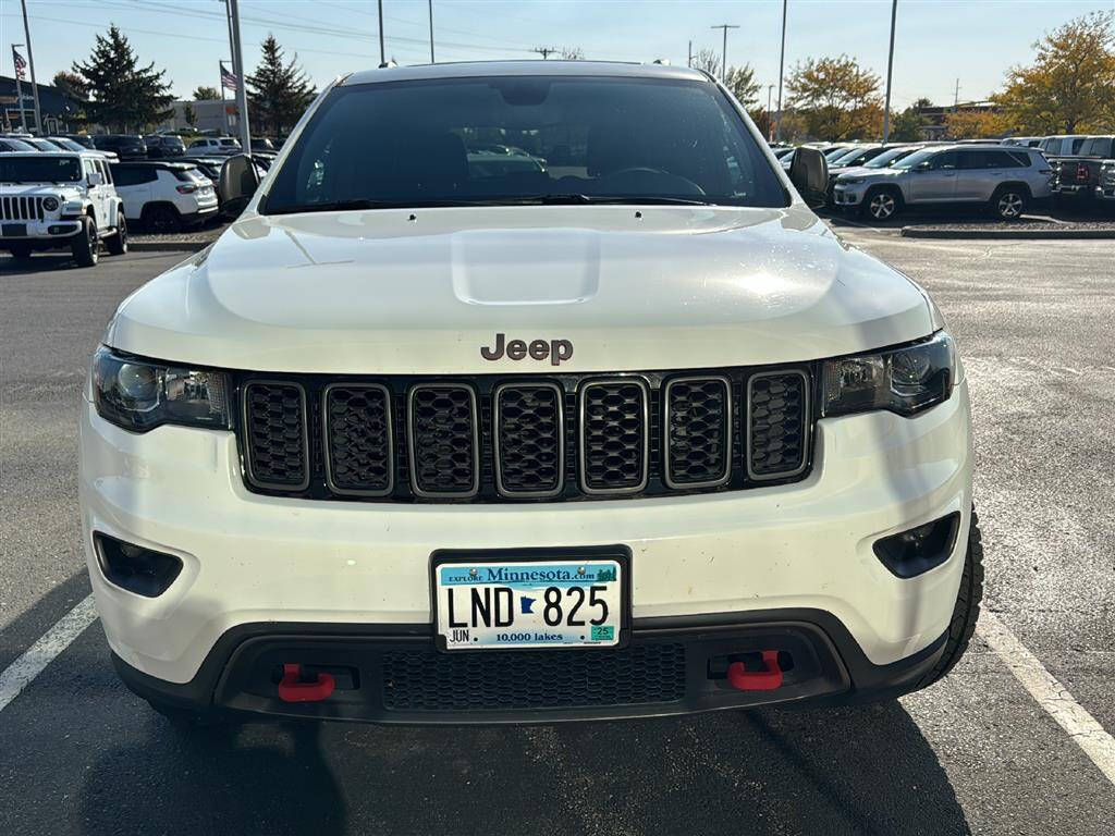 2019 Jeep Grand Cherokee for sale at Victoria Auto Sales in Victoria, MN