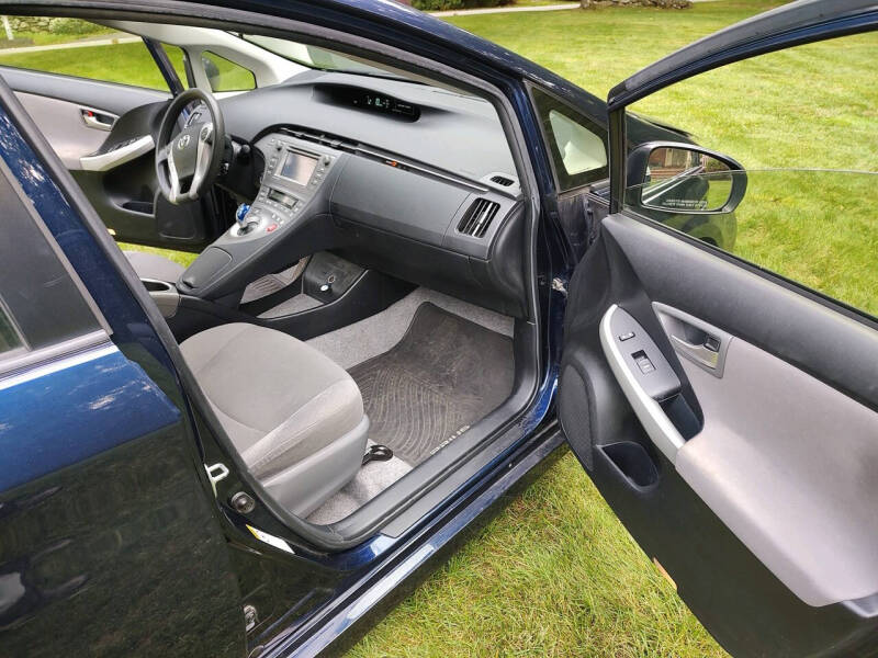 2013 Toyota Prius Four