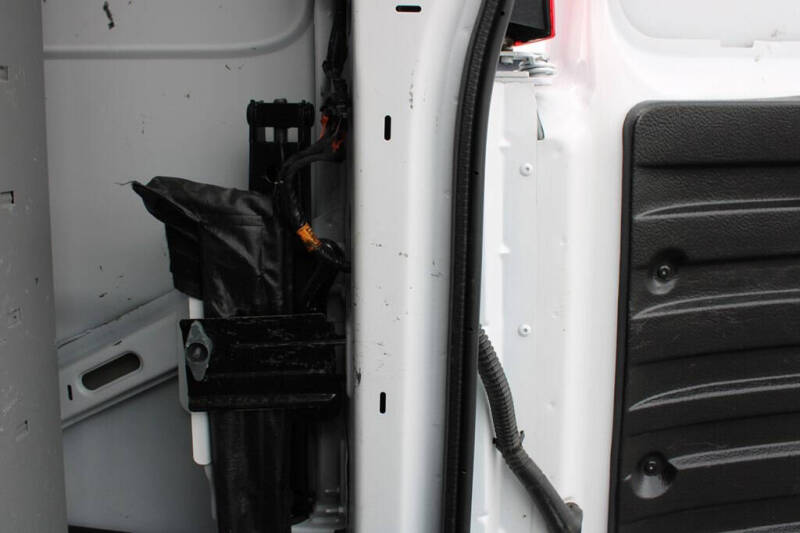 2024 GMC Savana 2500