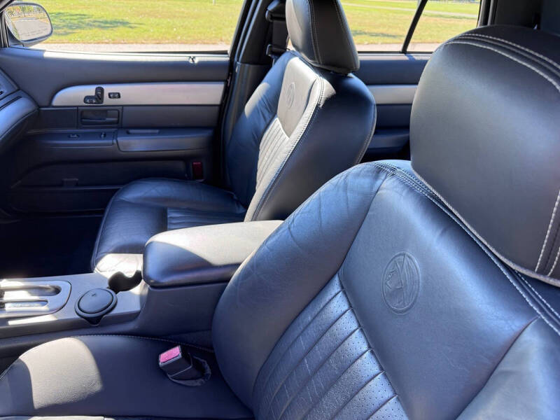 2004 Mercury Marauder