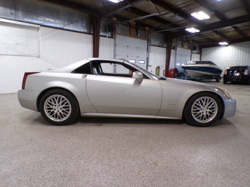 2004 Cadillac XLR