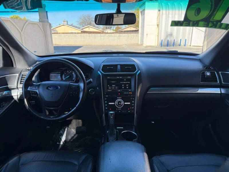 2016 Ford Explorer Sport