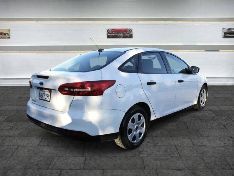 2018 Ford Focus S