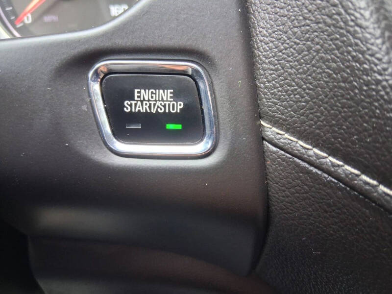 2017 GMC Acadia SLE-2