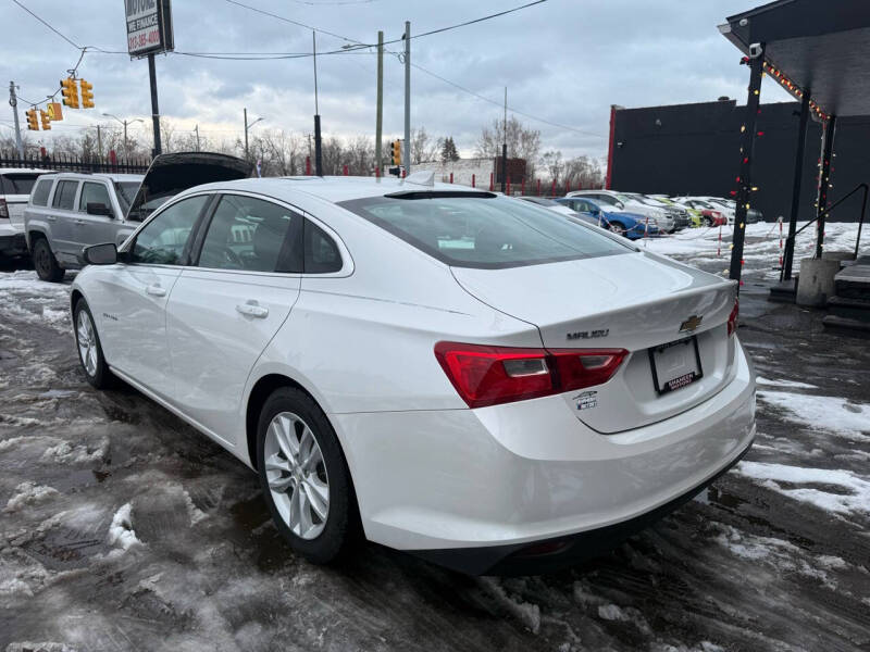 2017 Chevrolet Malibu LT