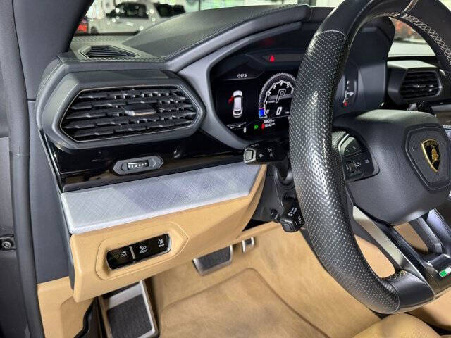 2021 Lamborghini Urus