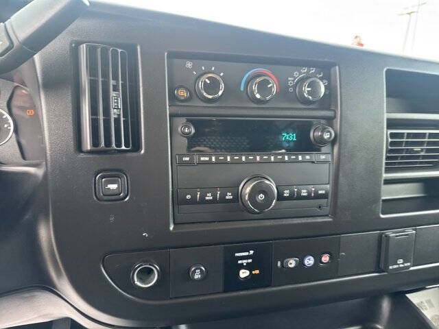 2021 GMC Savana 2500