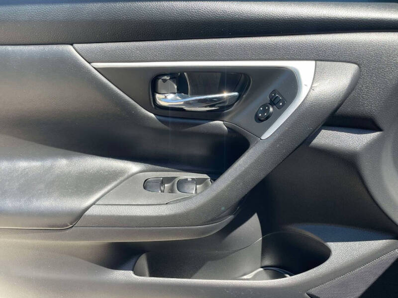 2017 Nissan Altima 2.5 S