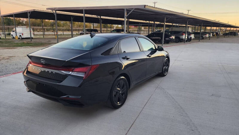 2023 Hyundai Elantra