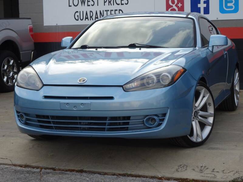 2007 Hyundai Tiburon for sale at Deal Maker of Gainesville in Gainesville FL