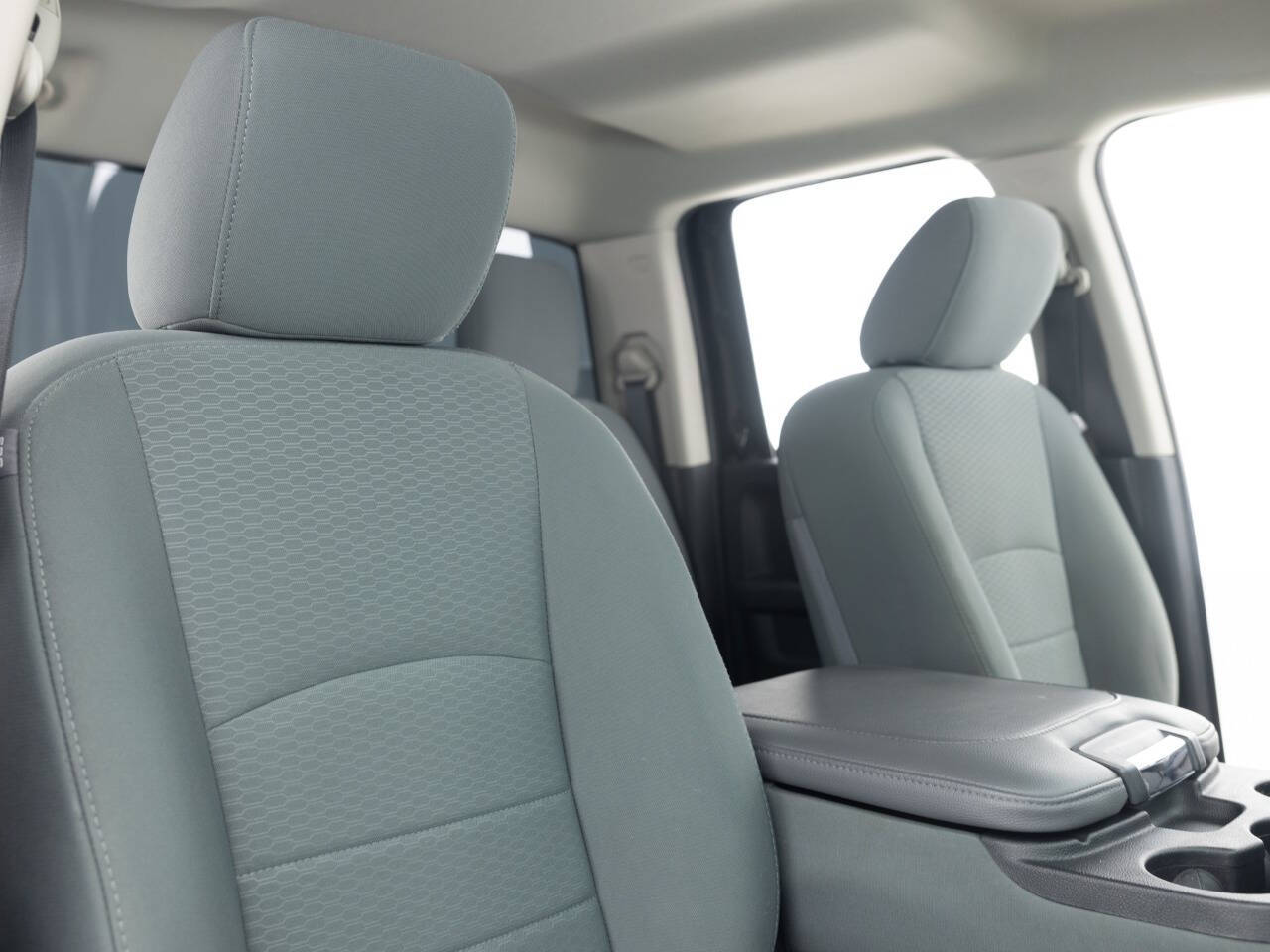 Used Car 2018 Ram 1500  Express 4x4 4dr Quad Cab 6.3 Ft. Sb Pickup For Sale Under $20,000 In Coal City, Illinois