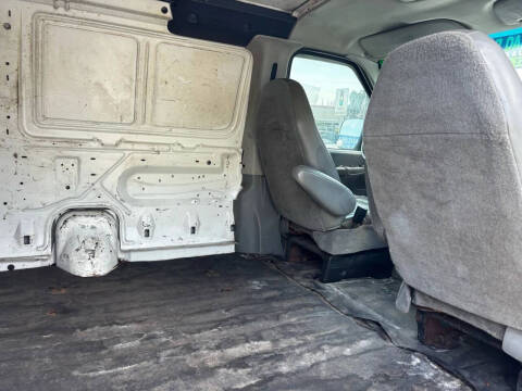 2008 Ford E-Series E-250